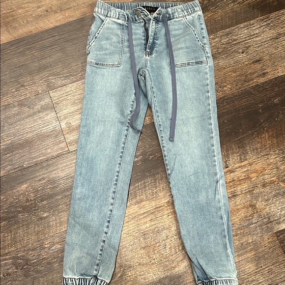 NWT Risen high rise jogger jeans blue denim size 7 or 28 - Picture 1 of 5